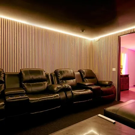 Apartment Loods Cinema - Florian