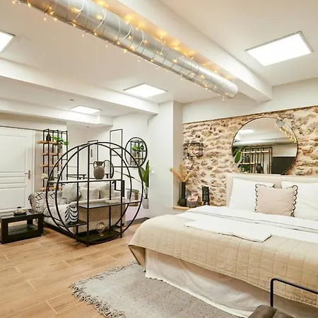 Loods Cinema - Florian Apartment