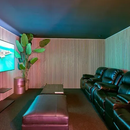 Loods Cinema - Florian Apartment Paris